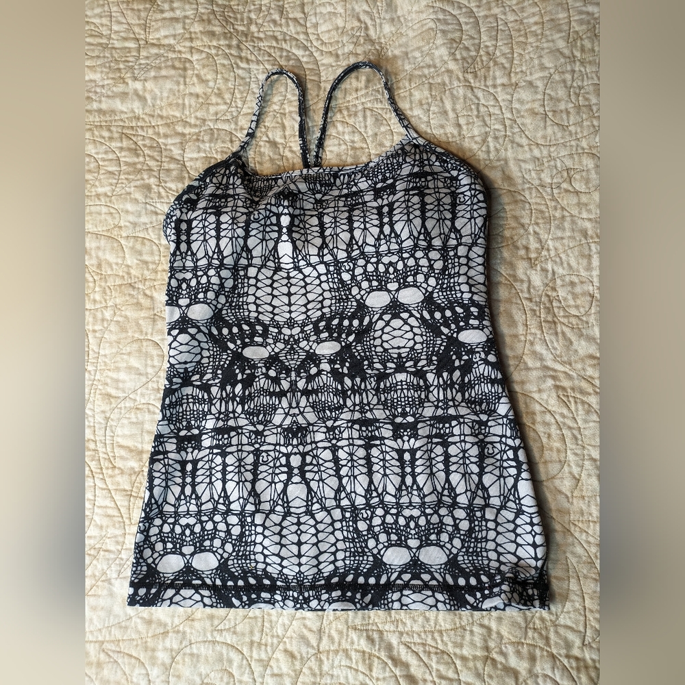 Rare Lululemon tank top in balloon print